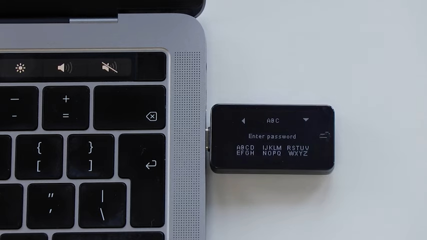 BitBox02: Hardware Wallet Comparison